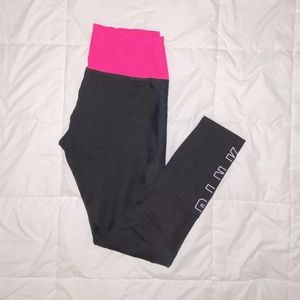 PINK Ultimate High Waist Mesh Legging